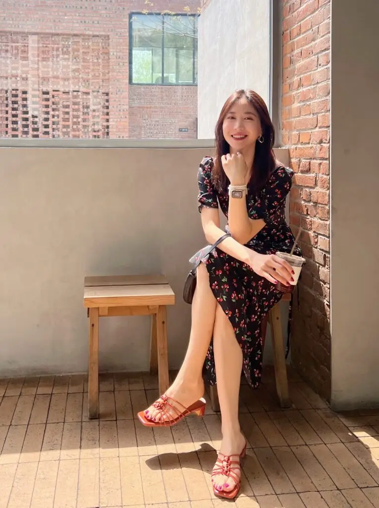 「joypeace真美诗」董洁同款圣托里尼夏季串珠镂空编织粗跟凉鞋拖鞋女