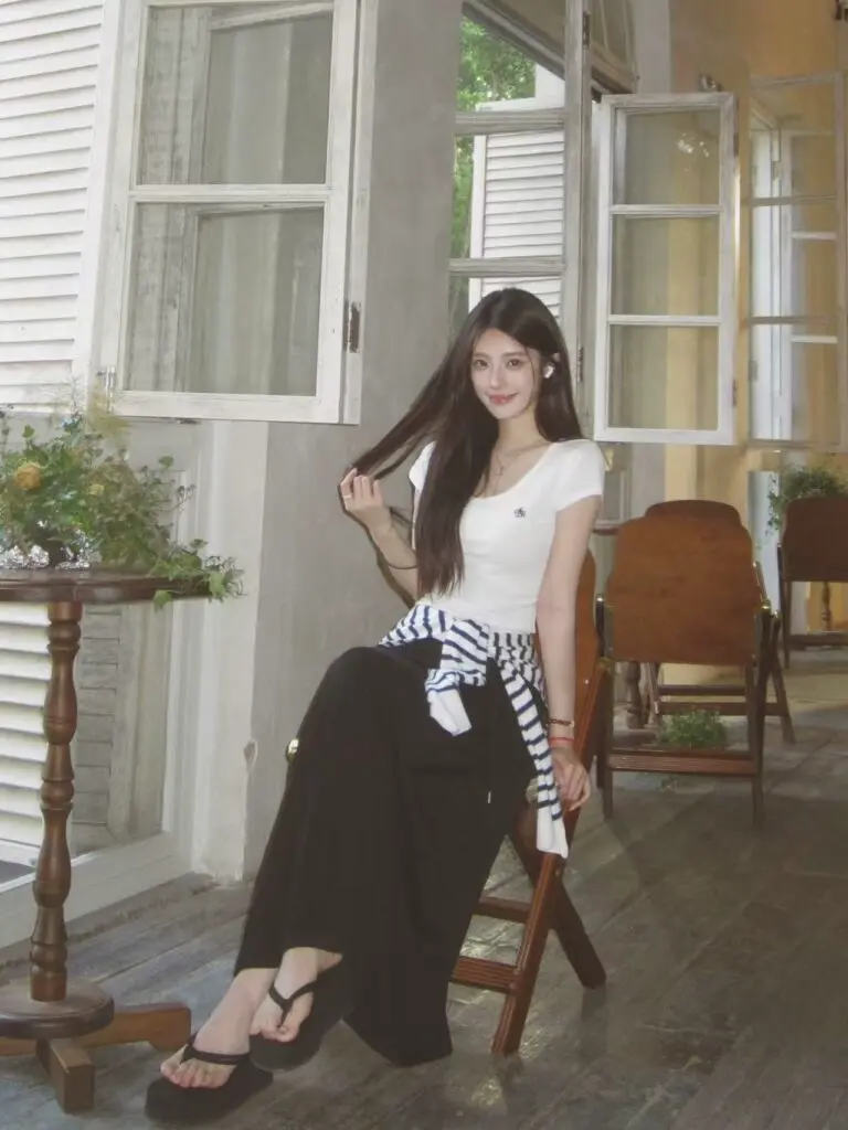 「ANDYET AD1」基础U领t恤女显瘦休闲百搭短袖简约通勤正肩小飞袖上衣