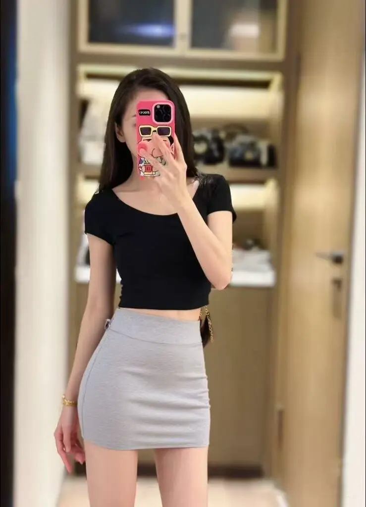 「奶油蜜桃酱」灰色辣妹弹力针织包臀裙紧身性感纯欲短款半身裙夏季一步包裙