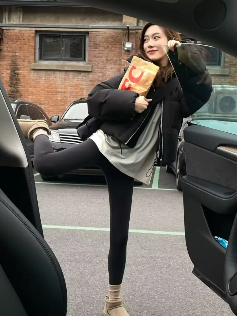 羊羔绒鲨鱼裤女外穿冬款加绒瑜伽裤高腰打底沙鱼裤特厚保暖棉裤